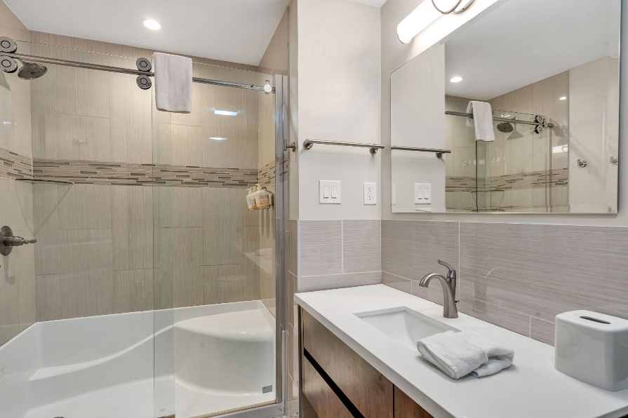 Bathroom three in The Ivories suite