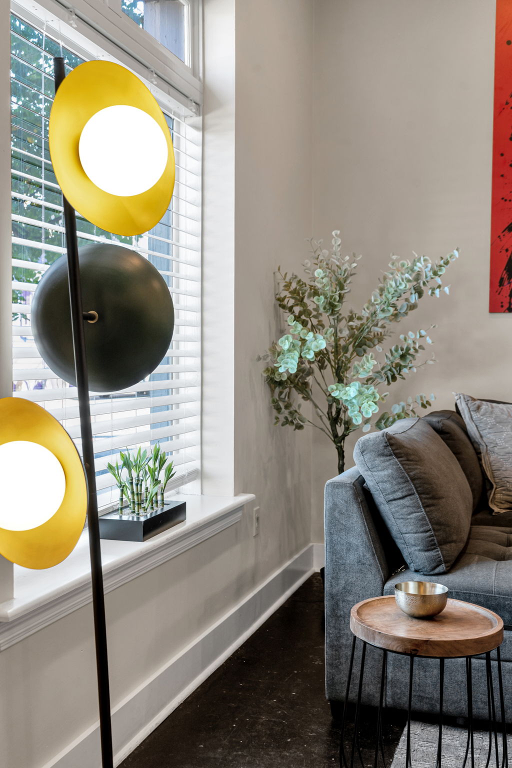 The sculptural floor lamp in The Slide suite